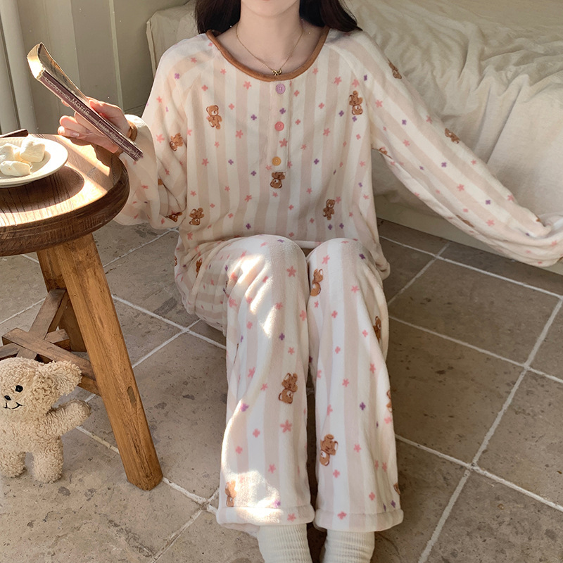 新款暖暖绒加厚珊瑚绒保暖睡衣女喔密哒冬季甜美印花法兰绒家居服 - 图3