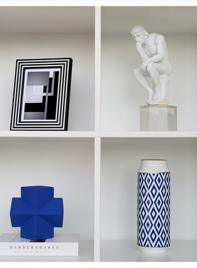 书柜样板间装饰品玻璃