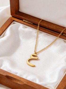 欧美热卖阿拉伯字符吊坠项链女简约不锈钢百搭锁骨链厂家批发直销