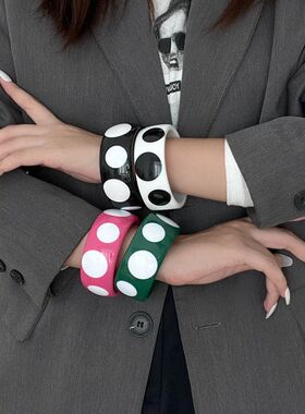 跨境热销复古个性波点树脂宽版手镯女新款百搭趣味镯子配饰手环