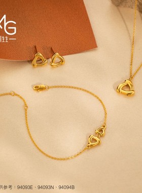 周生生小风车足金手链