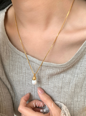 挽里珍珠项链配饰女2025新款高级