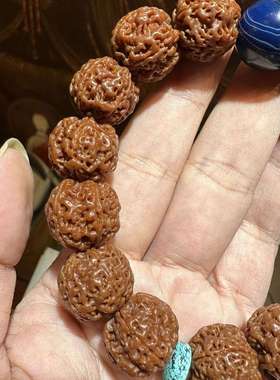 大金刚菩提子尼泊尔五星蜂王爆肉手串满肉佛珠原籽盘玩手链文玩男