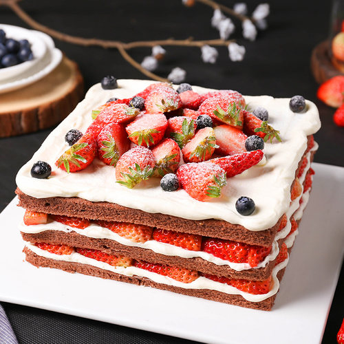 法国进口 爱乐薇铁塔淡奶油1L 动物性稀奶油 蛋糕裱花用鲜奶油 - 图0