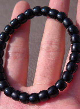 天然和田玉新疆细腻油润墨玉籽料卡8mm直切手串手链S