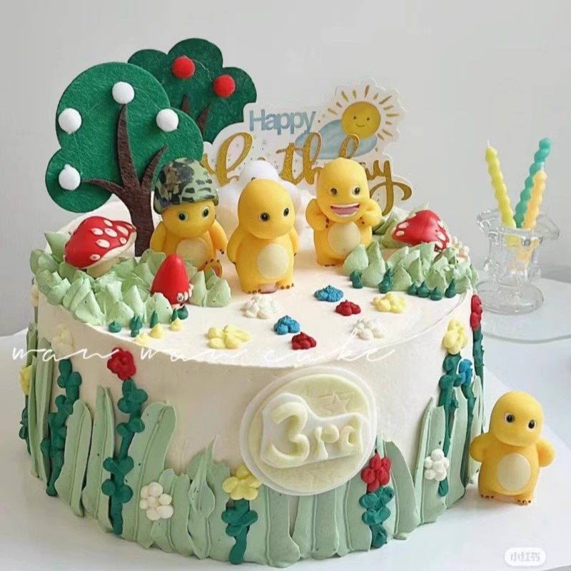 小奶龙蛋糕装饰摆件网红卡通可爱黄色小龙生日男生女生配件烘焙