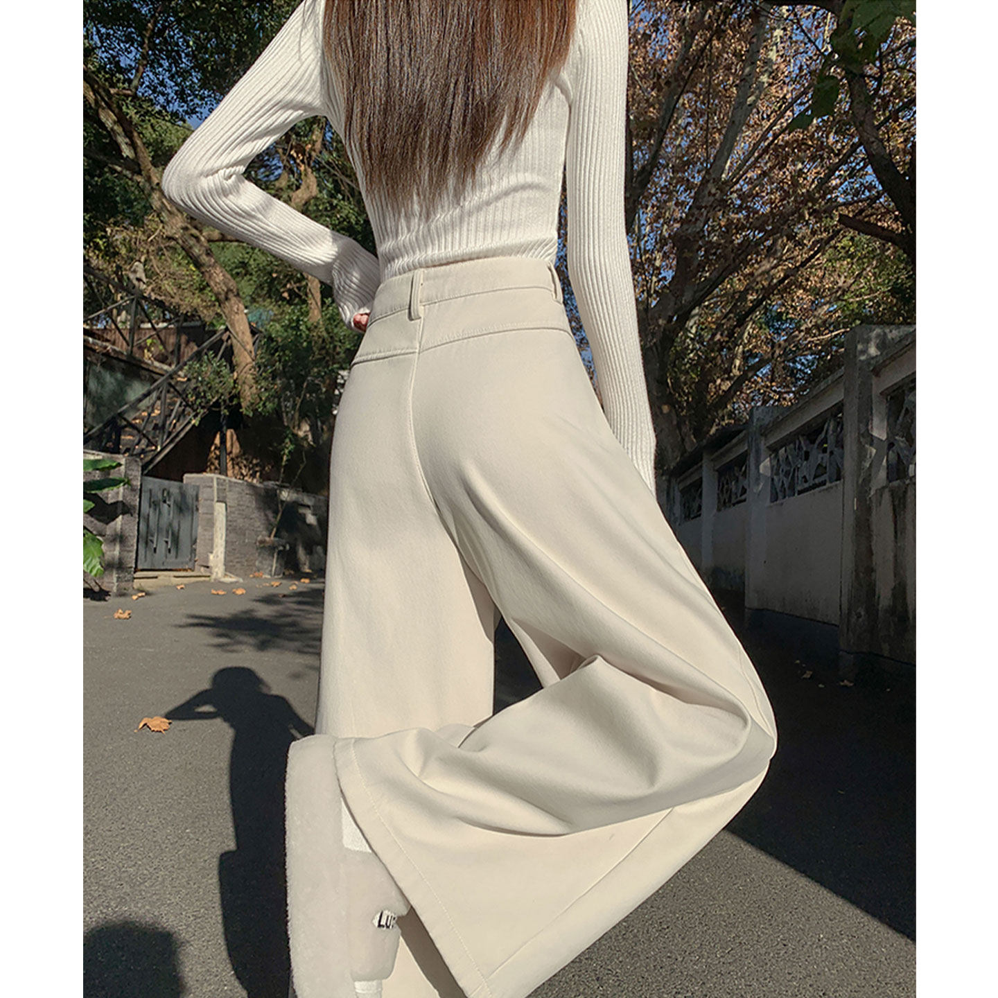 白色加绒休闲阔腿西装裤女春高级今年流行超火裤子高腰直筒长裤子,淘宝优惠券,粉丝福利购,淘宝优惠卷