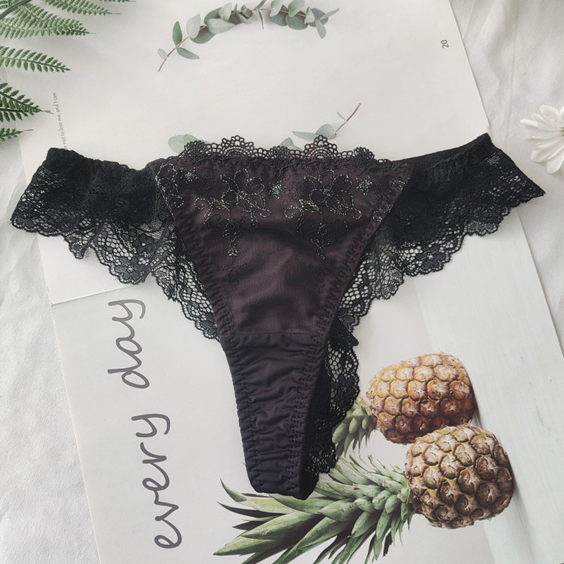 2026年春季新款性感蕾丝花边女士丁字裤 日系舒适T裤均码,淘宝优惠券,粉丝福利购,淘宝优惠卷