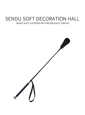 森度家居马术服装装饰画裸鞍设计陈列摆件搭配衣帽间样板间软装