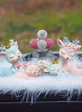 一路平安鹿汽车摆件车内个性装饰品高档创意车内饰品摆件可爱女神