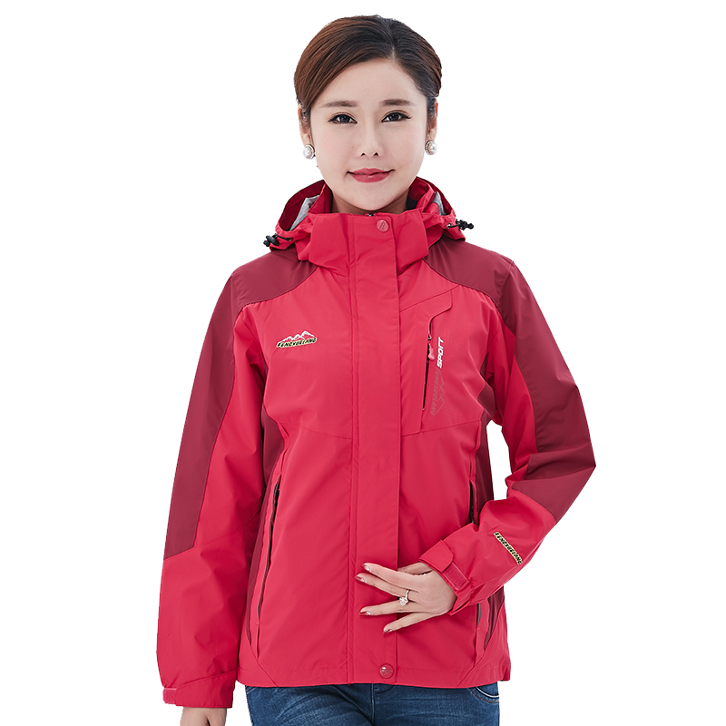 冲锋衣女户外春秋季单层薄款中老年防风外套男女大码防水登山服 冲锋衣女户外春秋季单层薄款中老年防风外套男女大码防水登山服
