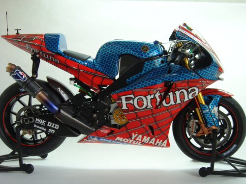 DC0050 1/12 雅马 哈 YZR-M1 04 蜘蛛侠涂装 摩托模型水贴纸 - 图3