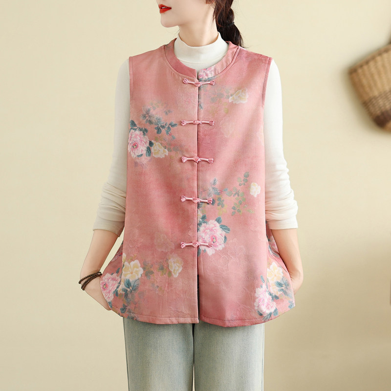 国风盘扣中式马甲上衣秋冬新款背心无袖复古坎肩提花印花大码女装 - 图1