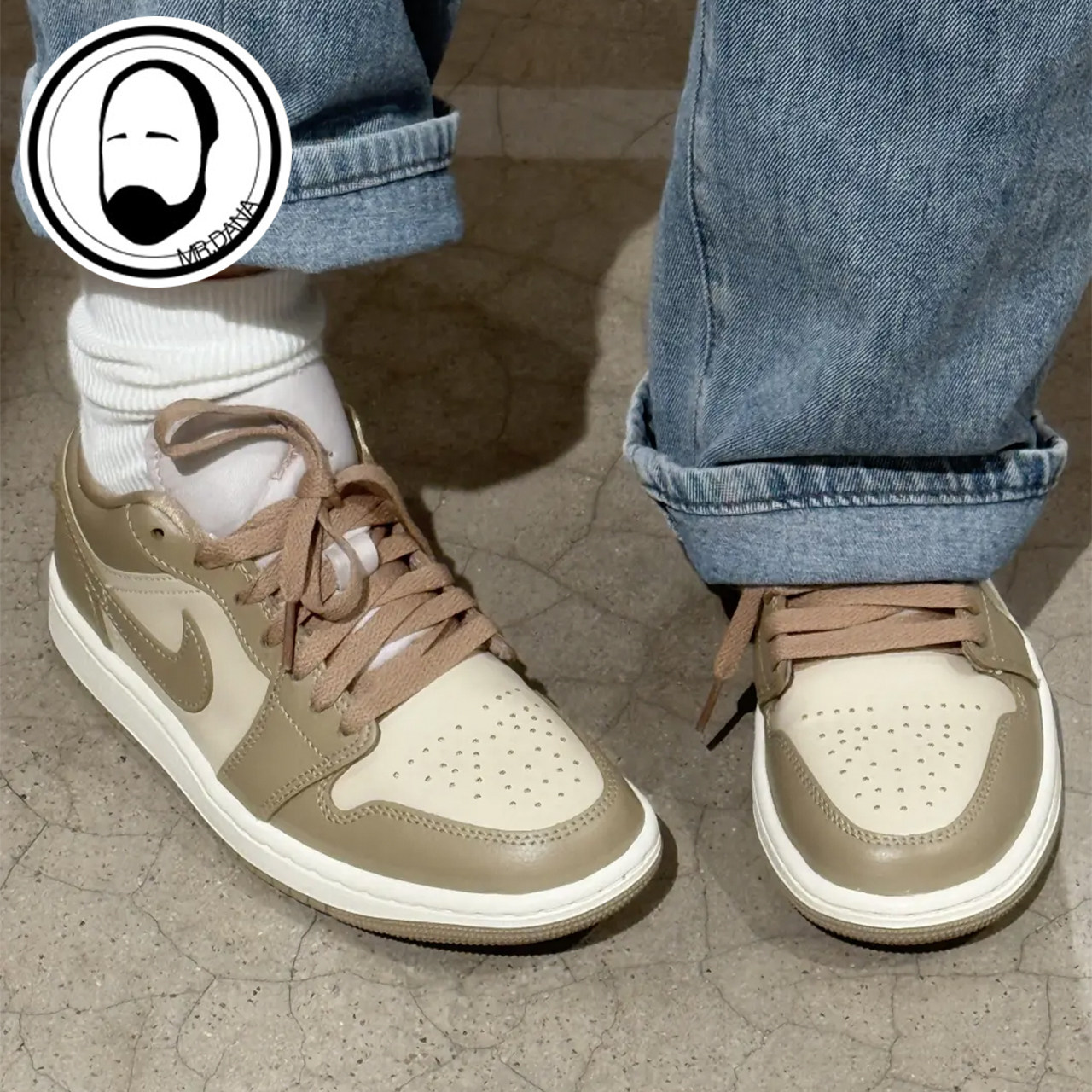 Nike耐克女子WMNS AIR JORDAN 1 运动训练篮球鞋DC0774-203,淘宝优惠券,粉丝福利购,淘宝优惠卷