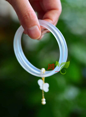 玉蝴蝶叮当镯赠尔之铃铛