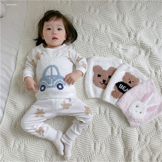 Baby and child sleeping belly protection tool