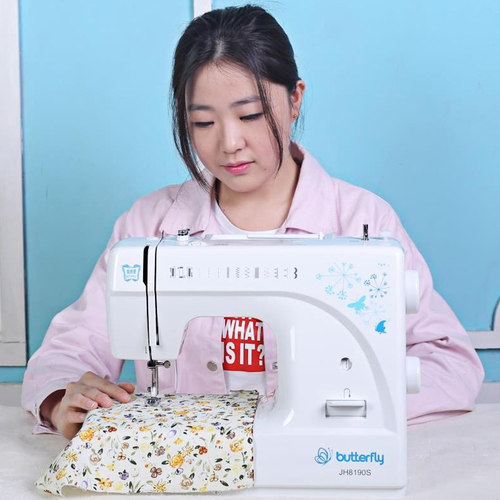 蝴蝶牌缝纫机家用小型电动全自动多功能带锁边吃厚台式裁缝机衣车 - 图0