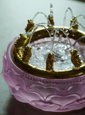 珍悦琉璃九龙喷水红财神流水摆件