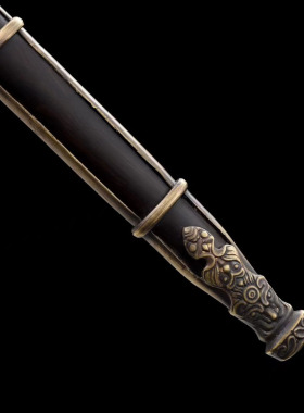 齐国剑龙泉市手工锻打花纹钢宝剑