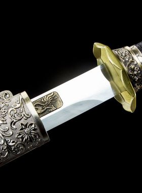 龙泉市刀剑手工锻打一体绣春刀