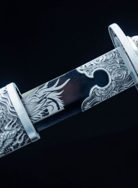 龙泉市刀剑高锰钢烤色金属柄牛尾