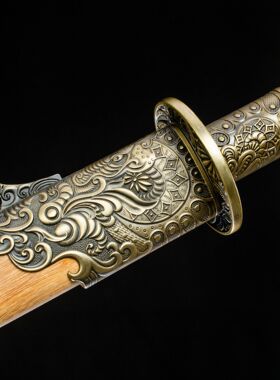 龙泉市刀剑高锰钢双手战刀锦衣卫