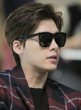 防紫外线墨镜男高级感