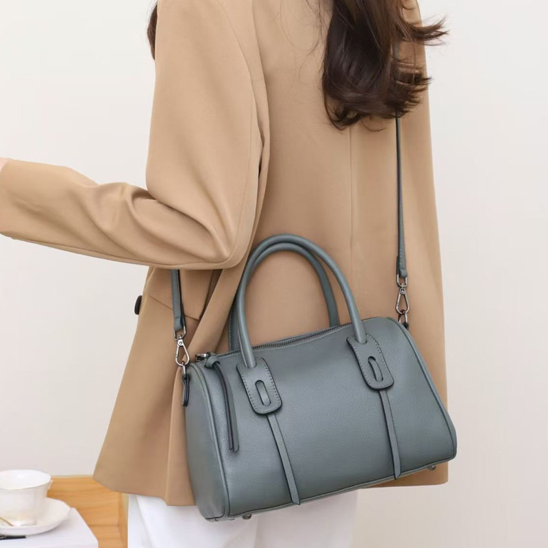 头层牛皮大容量斜挎手提包女时尚百搭真皮波士顿枕头包放雨伞水杯,淘宝优惠券,粉丝福利购,淘宝优惠卷