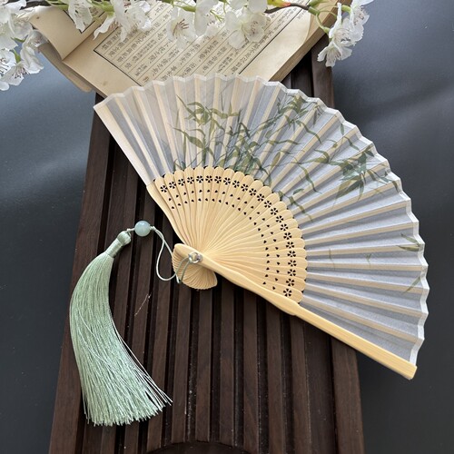 4.5寸迷你小扇子15厘米折扇古风小竹扇随身便携折叠扇COS漫展扇子 - 图0