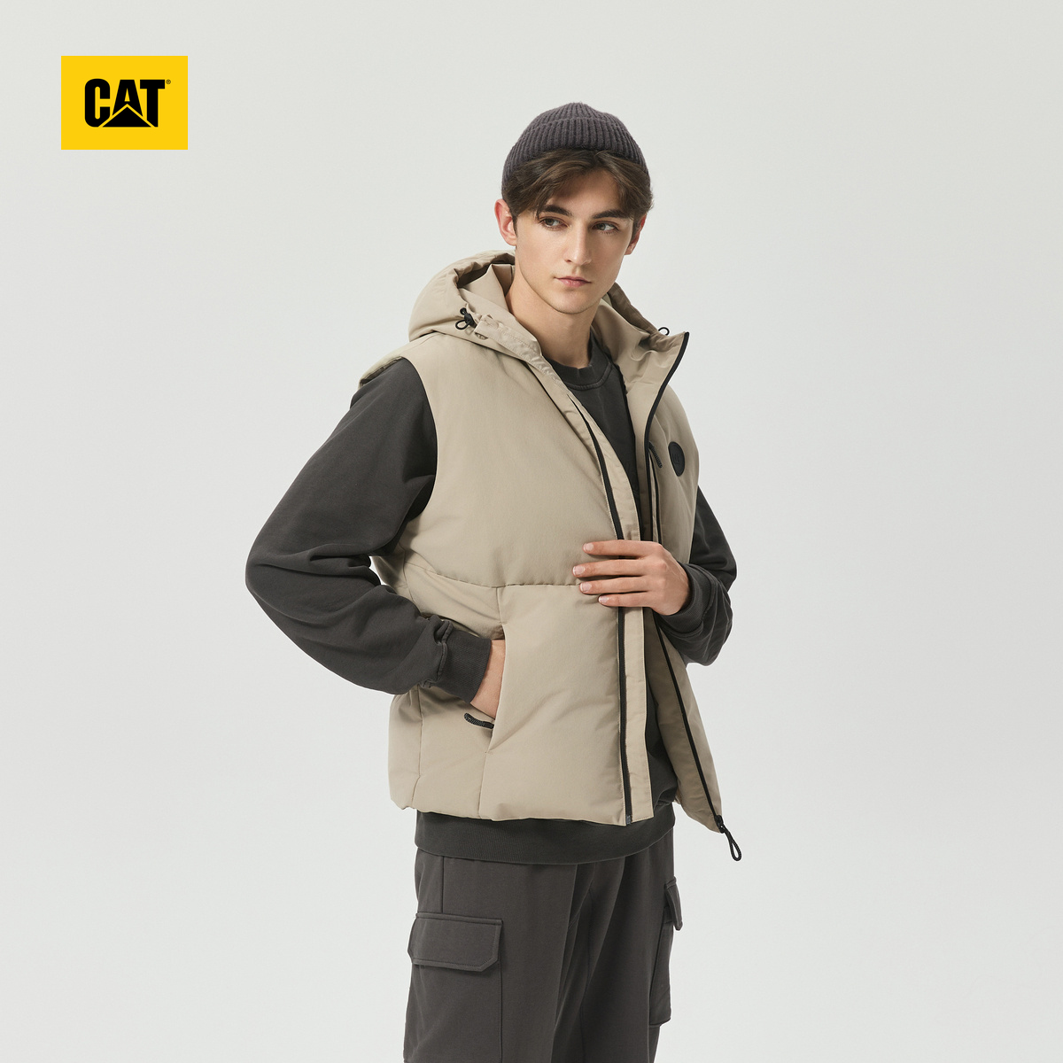 【三防】CAT卡特25秋冬男户外休闲特氟龙材质羽绒马甲商场同款-图2
