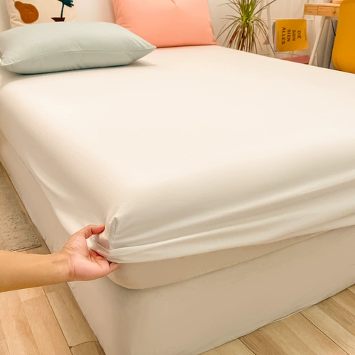 Мыть хлопковое неразличительную защиту.