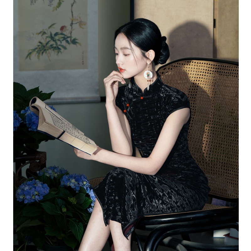 YG-2895 旗袍黑色丝绒修身显瘦气质高端高级感中国风长款连衣裙 - 图1
