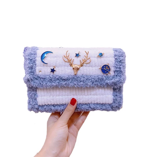 TikTok, вязаная сумка ручной работы, набор материалов, барсетка, небольшая сумка для друга, DIY, популярно в интернете, подарок для девушки