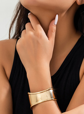 光面宽版不规则个性金属手镯