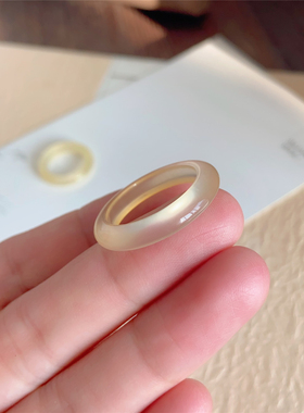 天然高冰香槟金玉髓简约素圈戒指