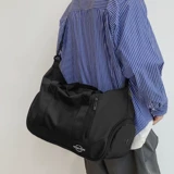 Портативная сумка через плечо с разделителями, спортивная вместительная и большая одежда для йоги подходит для мужчин и женщин, спортивная сумка, сумка для путешествий для отдыха