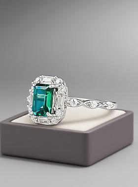 辉之翼珠宝2025夏新款 S925银镶4*6仿祖母绿戒指女小巧精致款百搭