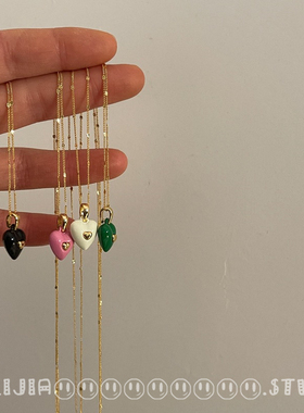 2022设计感爱心滴油珐琅项链小众