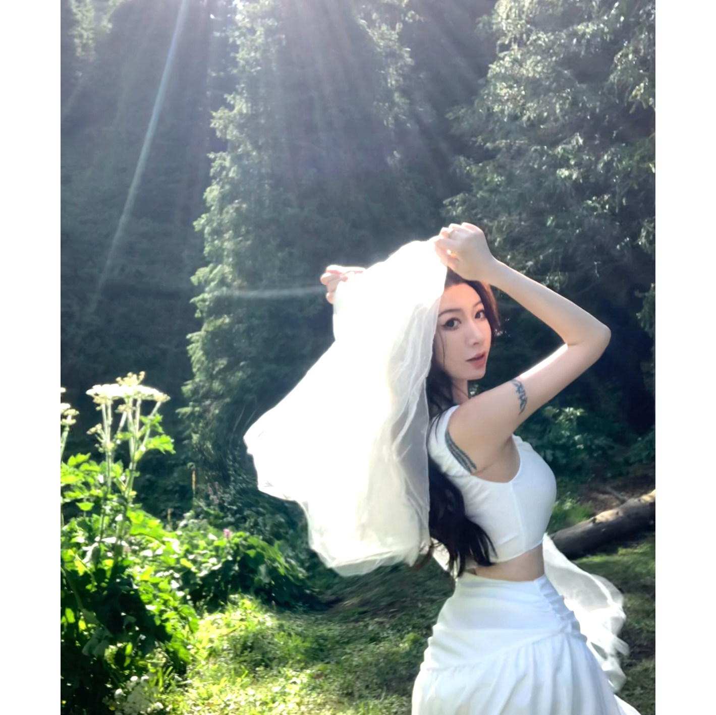 小雨姐姐新款【纯恋裙】小众设计感无袖单肩镂空收腰修身连衣裙女