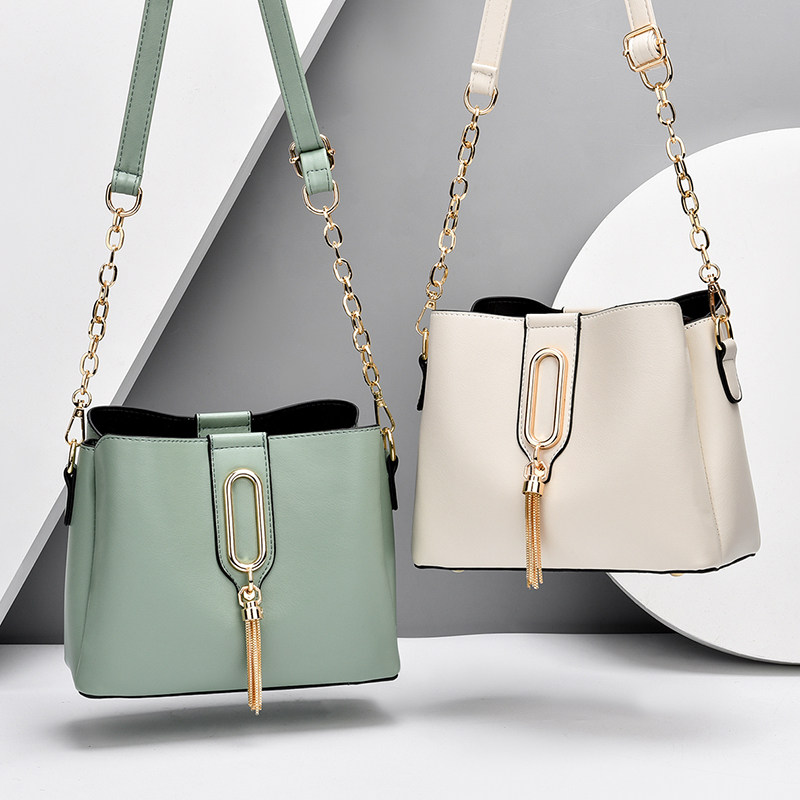 秋冬上新质感2020新款百搭链条包包 丹妮芙女士包袋