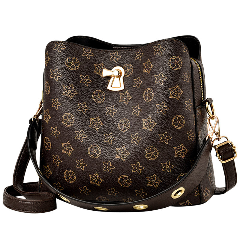 高级感夏季2020新款潮网红水桶包 丹妮芙女士包袋