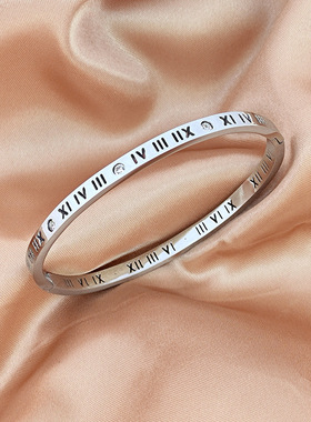 罗马数字镶钻钛钢手镯女轻奢小众不掉色金色玫瑰金闺蜜手环手饰