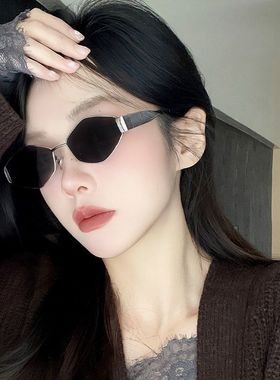 2025新款菱形墨镜小众设计款