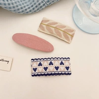 Комплект из основного порошка листьев