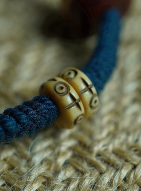 归林系列 |一线天玛瑙枣珠蜜蜡可调节手工编织手绳送礼不撞款原创