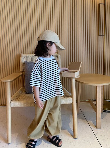 YUSONG◆2024夏季新款男女儿童装蓝白条纹落肩袖宽松半袖短袖T恤 - 图3