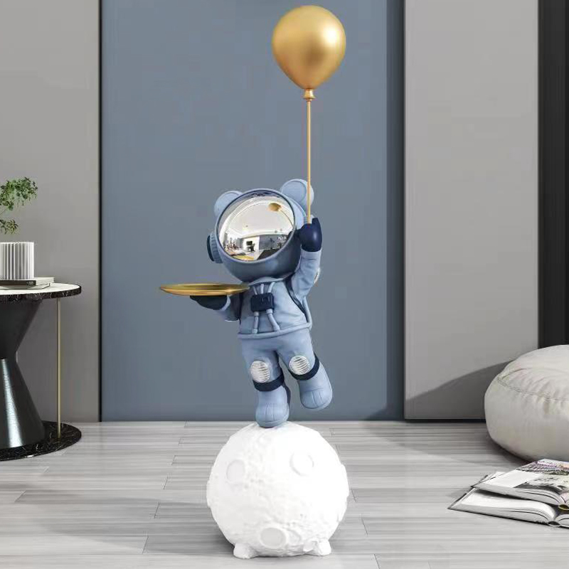 太空人摆件客厅电视柜落地宇航员高端轻奢网红暴力熊乔迁新居礼品