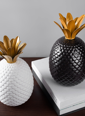 陶瓷菠萝创意桌面摆件简约轻奢风