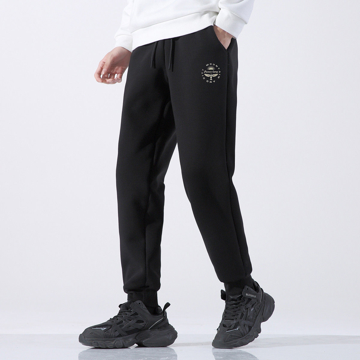  拓路者欧可欧休闲裤