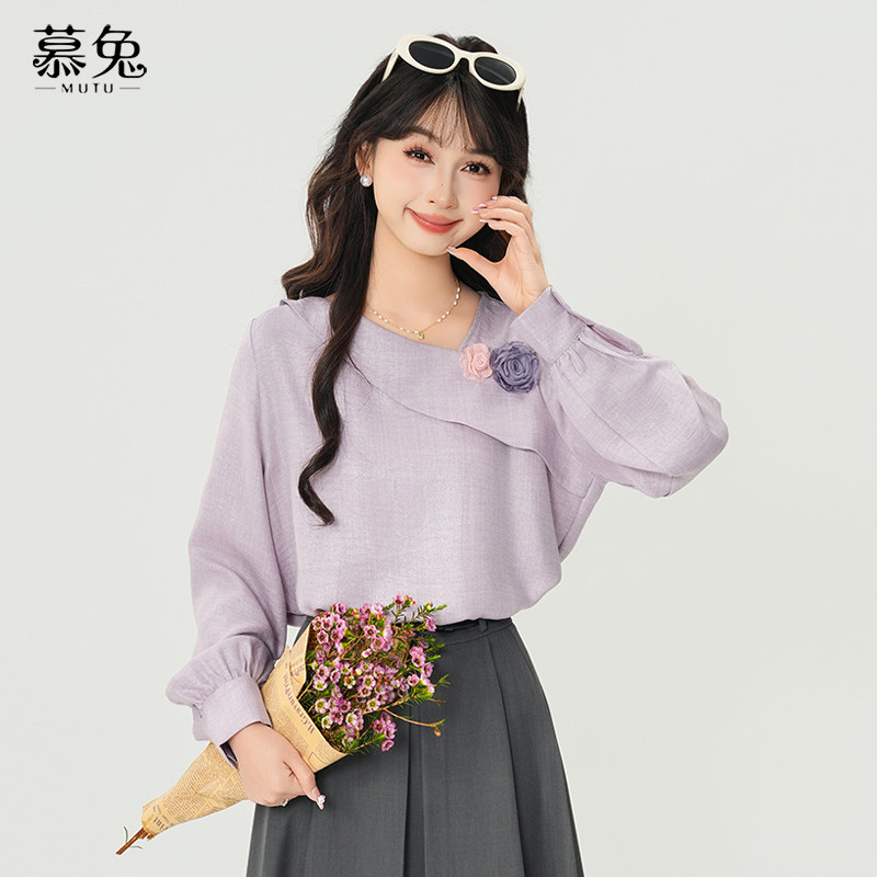 慕兔法式气质立体花朵长袖衬衫女2025新款秋季设计感小众斜领上衣,淘宝优惠券,粉丝福利购,淘宝优惠卷